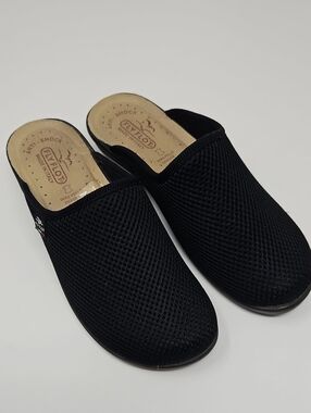Fly Flot Black Slip-On Comfort Mesh Mules Clogs Size 37/6.5